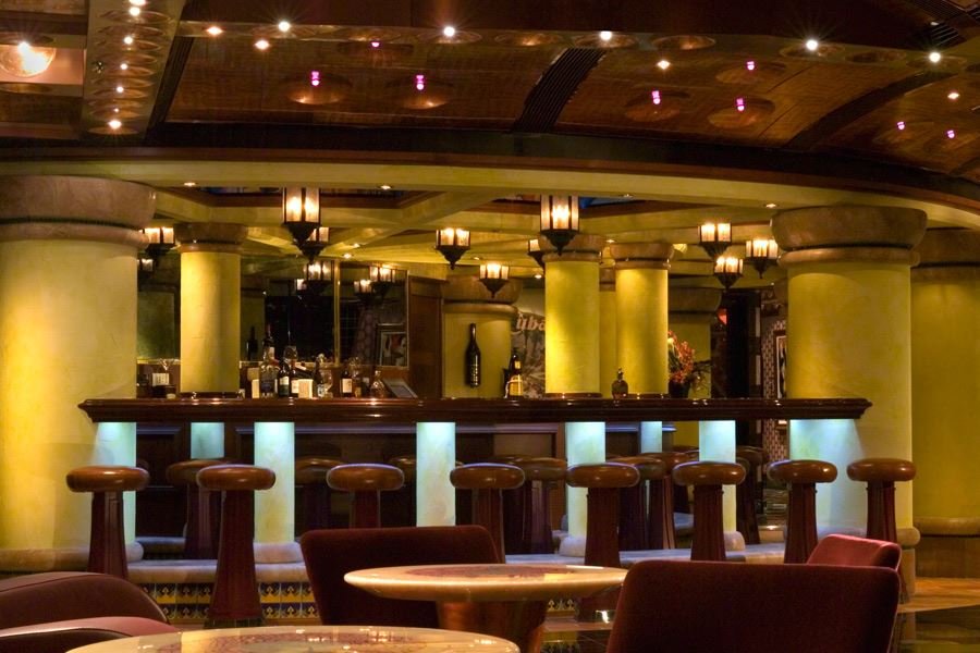 Винный бар California Wine Bar