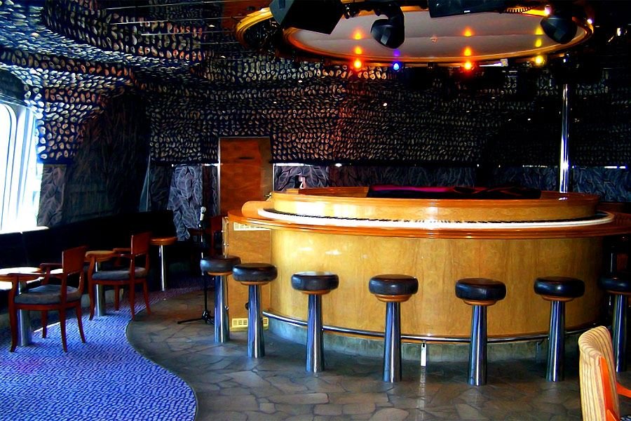Бар The Big Easy Piano Bar