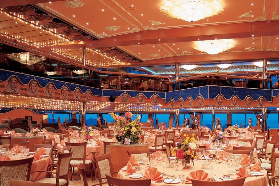 Основной ресторан Pacific Dining Room