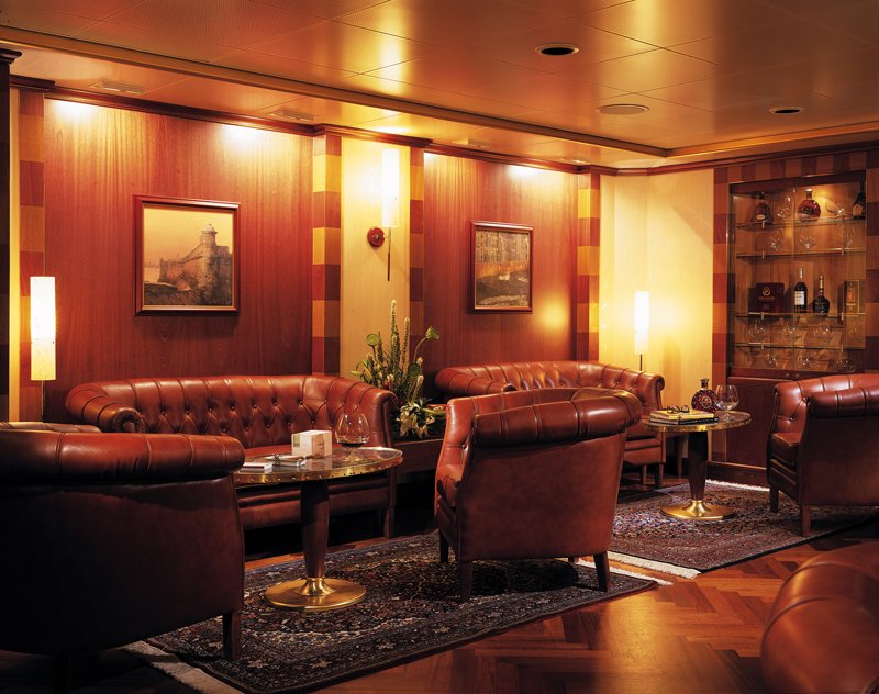 Салон Davidoff Cigar (Davidoff Cigar Lounge)