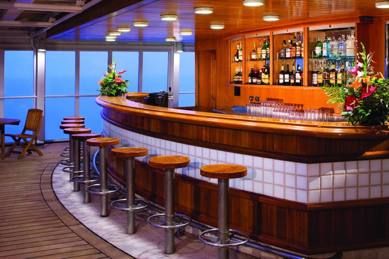 Бар у бассейна (Pool Bar)