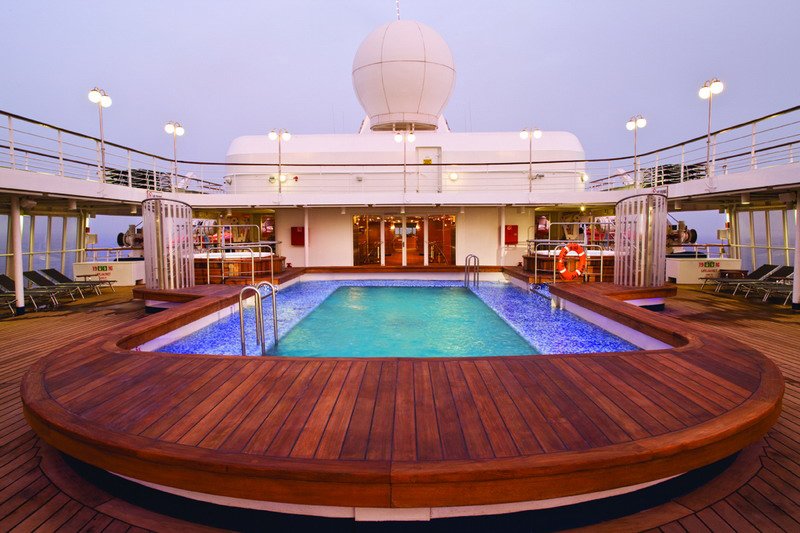 Палуба водных развлечений (Pool Deck)