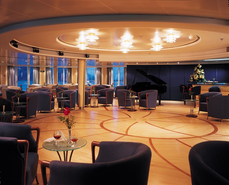Салон-панорама (Panorama Lounge)