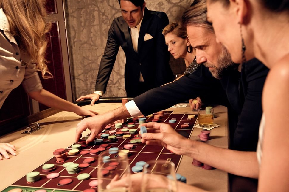 silversea-luxury-cruises-silver-muse-casino-roulette