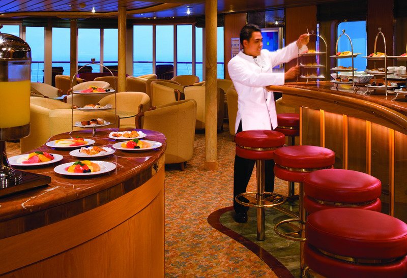 Салон Panorama (Panorama Lounge)