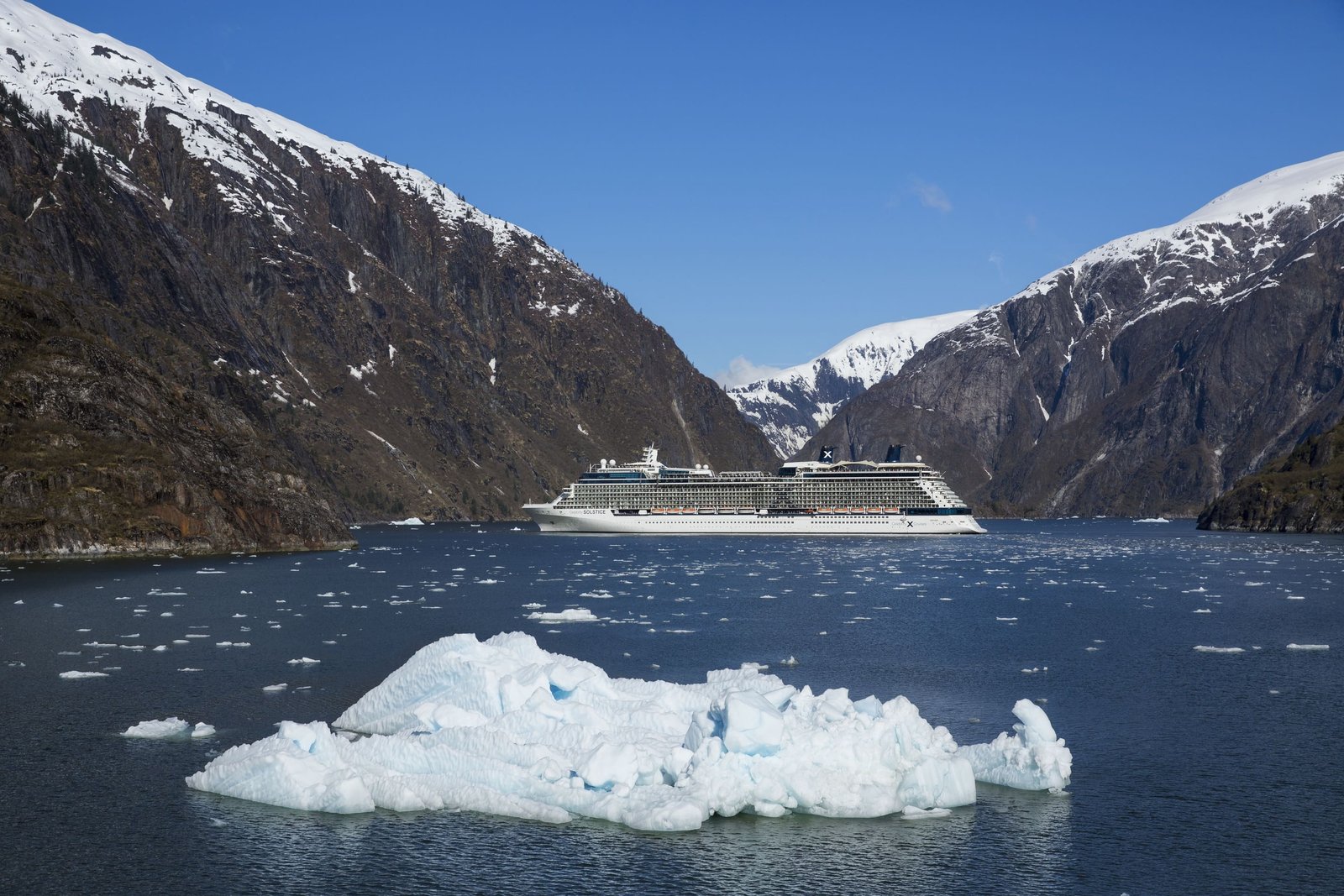 CEL_SL_ShipExterior_TracyArmFjord_261