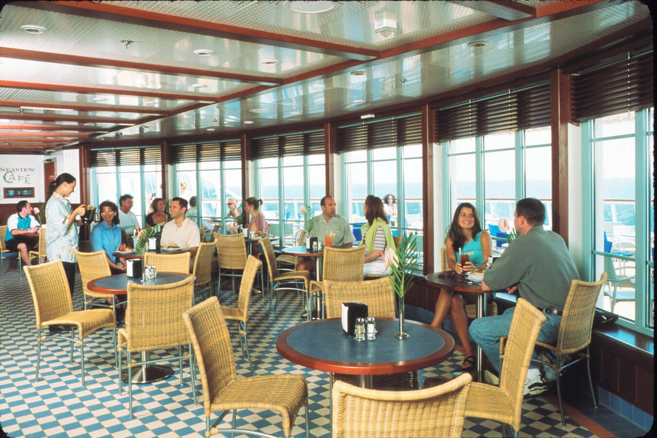 RCI_Brilliance_SeaviewCafe