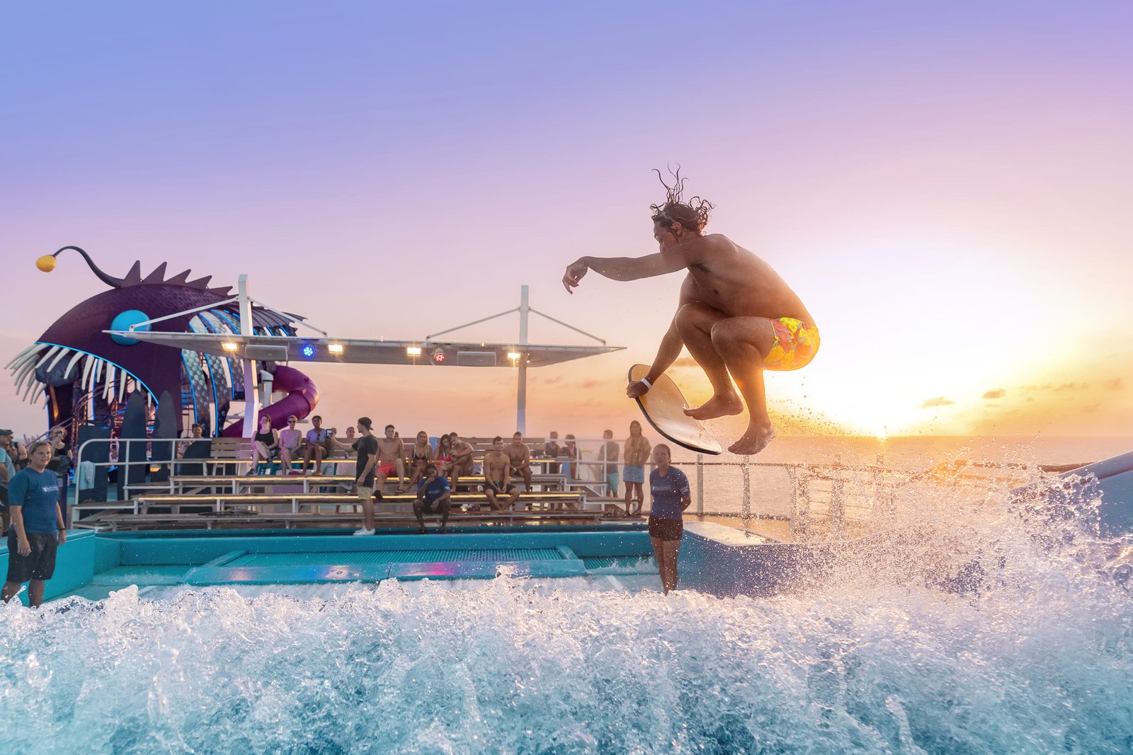 RCI_HM_ADVSQUAD_RiverJordan_Flowrider_0912_RET