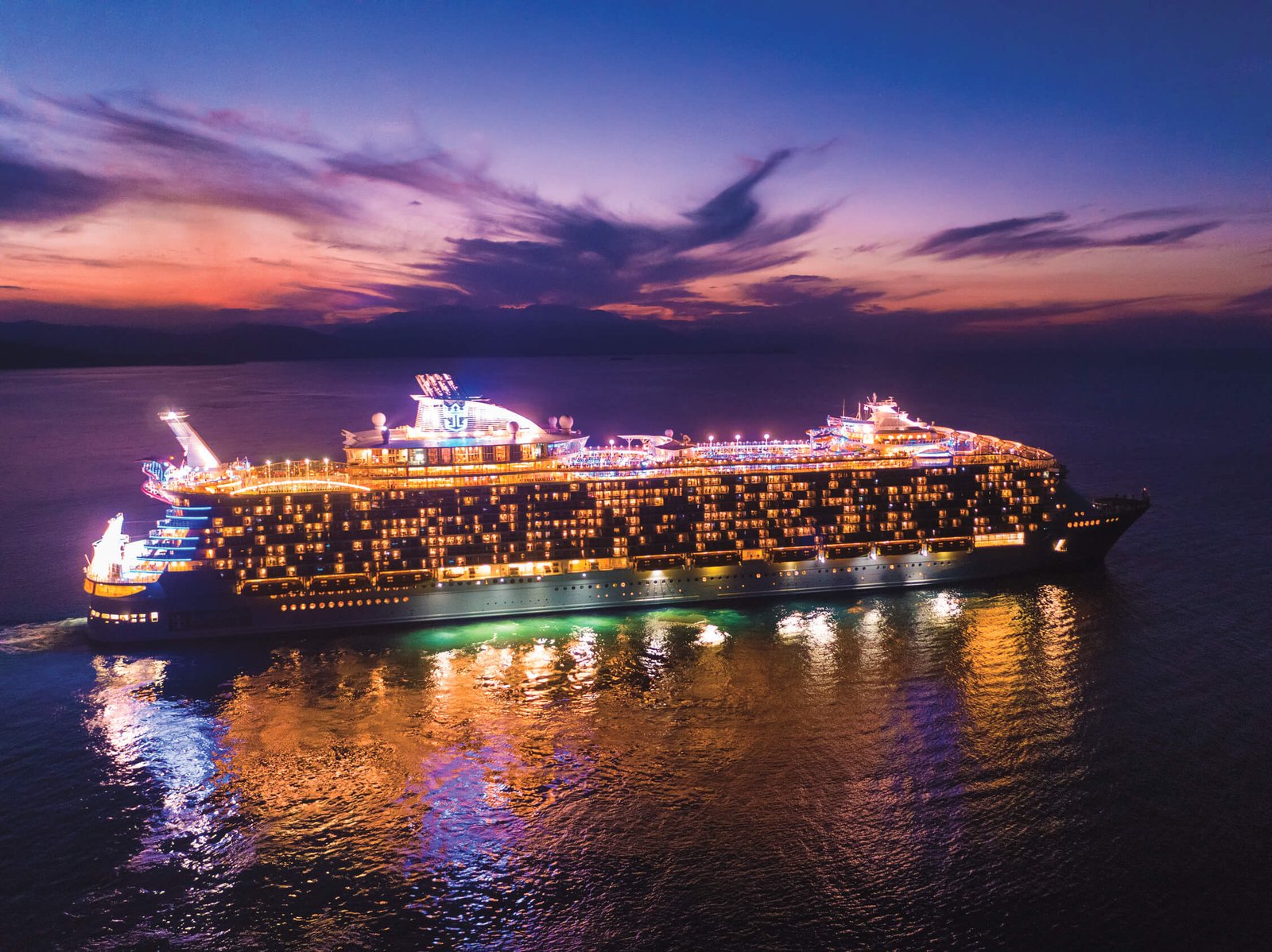RCI_HM_Labadee_Drone_Night_ConradSchutt_RET_CMYK