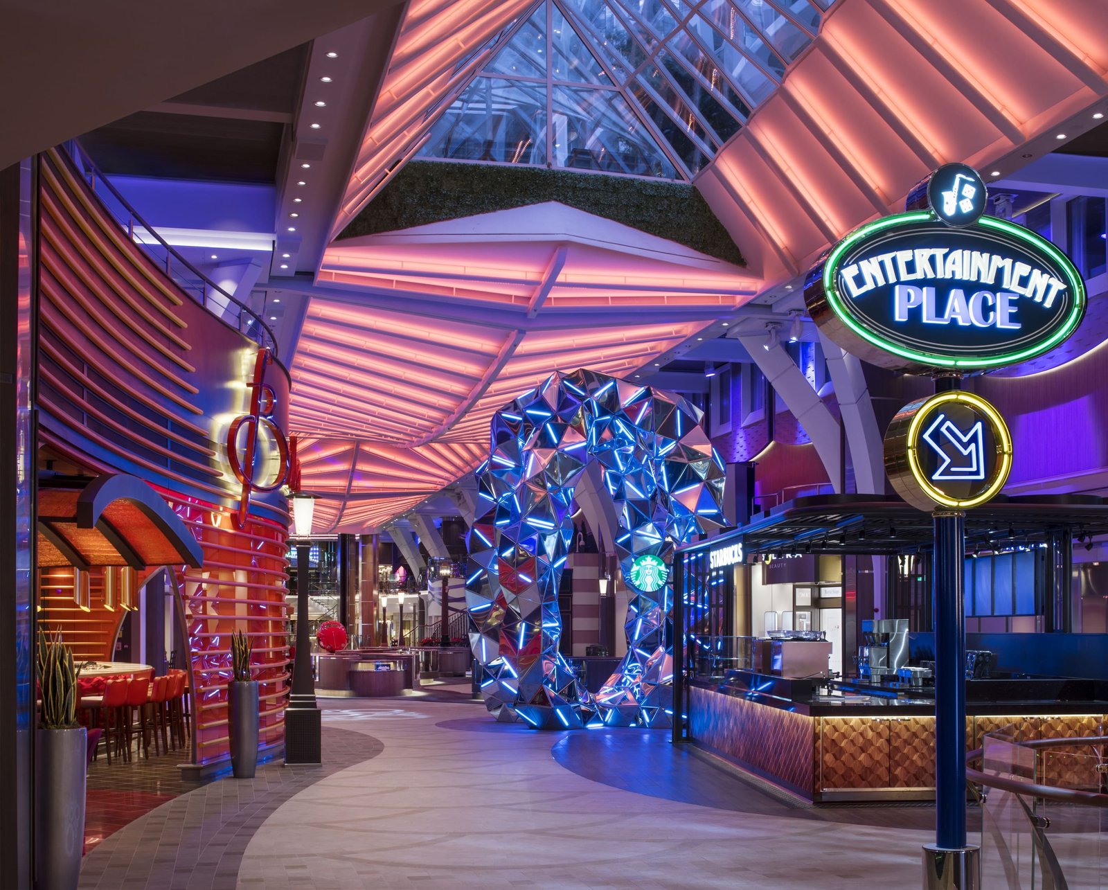 RCI_SY_RoyalPromenade9
