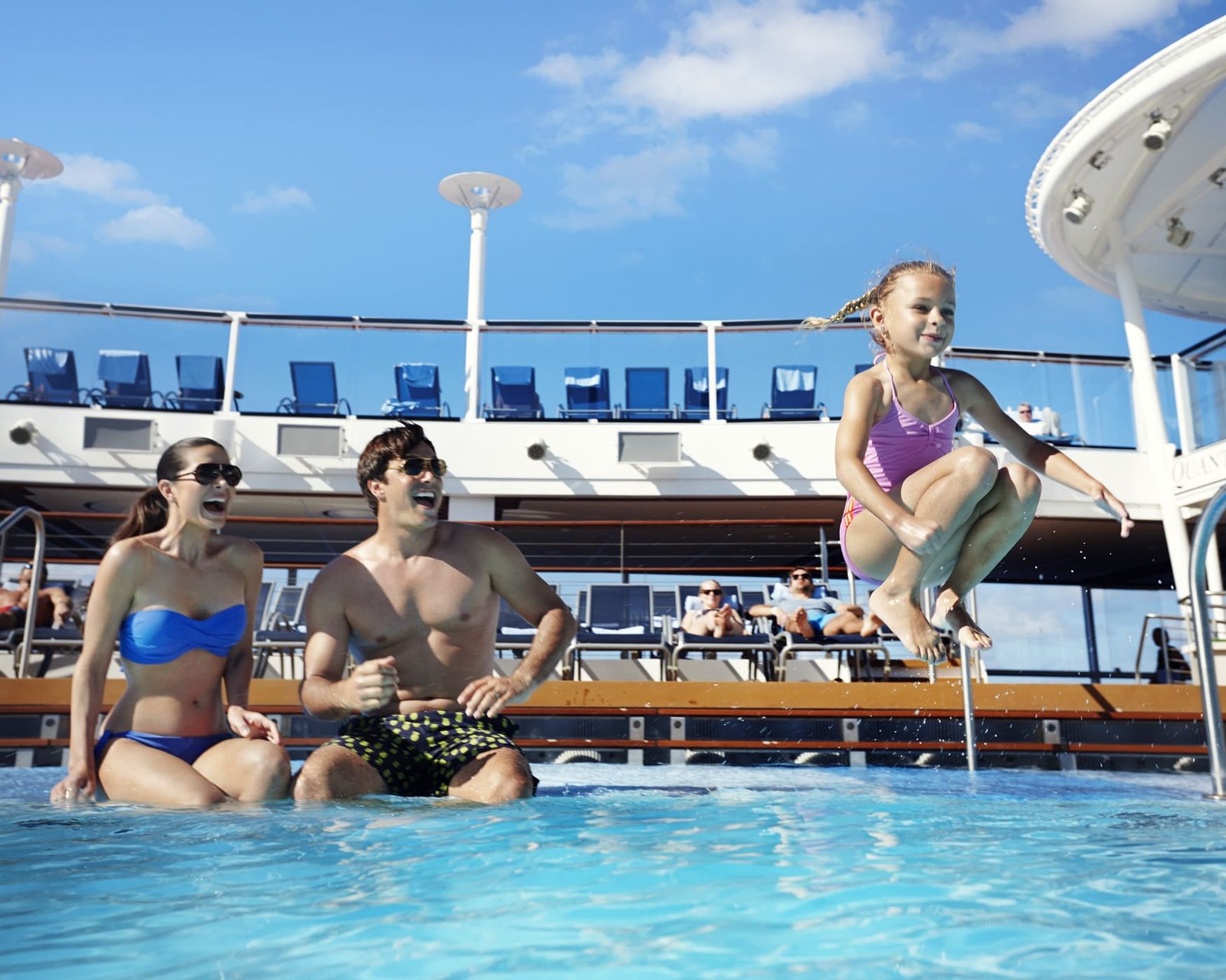 RCI_QNLifestyle_Main_Pool_&amp;_H20Zone-08