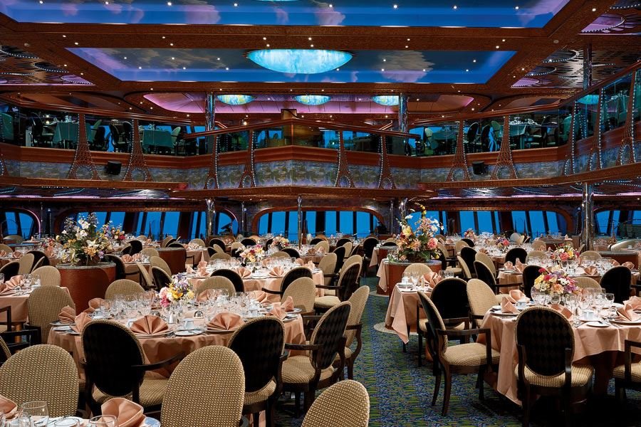 Основной ресторан Monet Restaurant