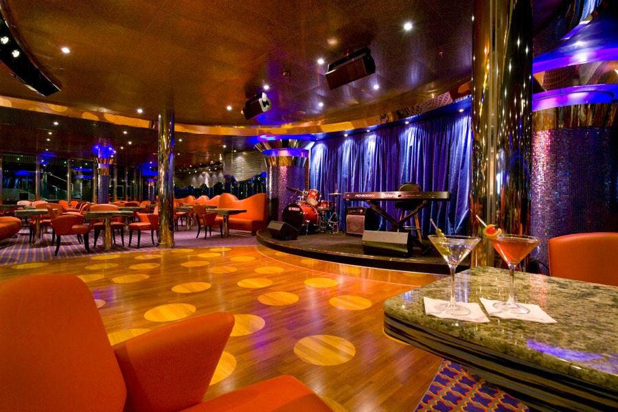 Бар Ocean Plaza Cafe &amp; Bar