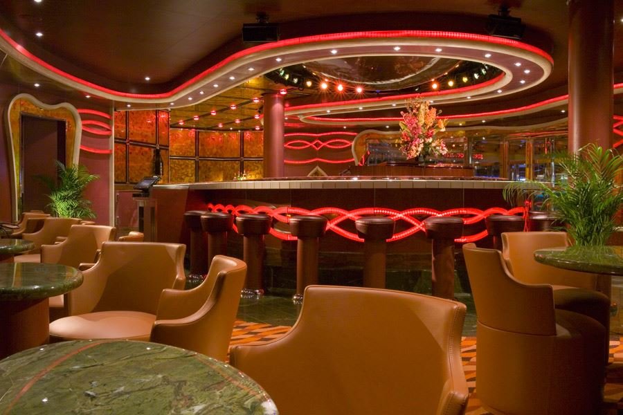 Бар Sam’s Piano Bar