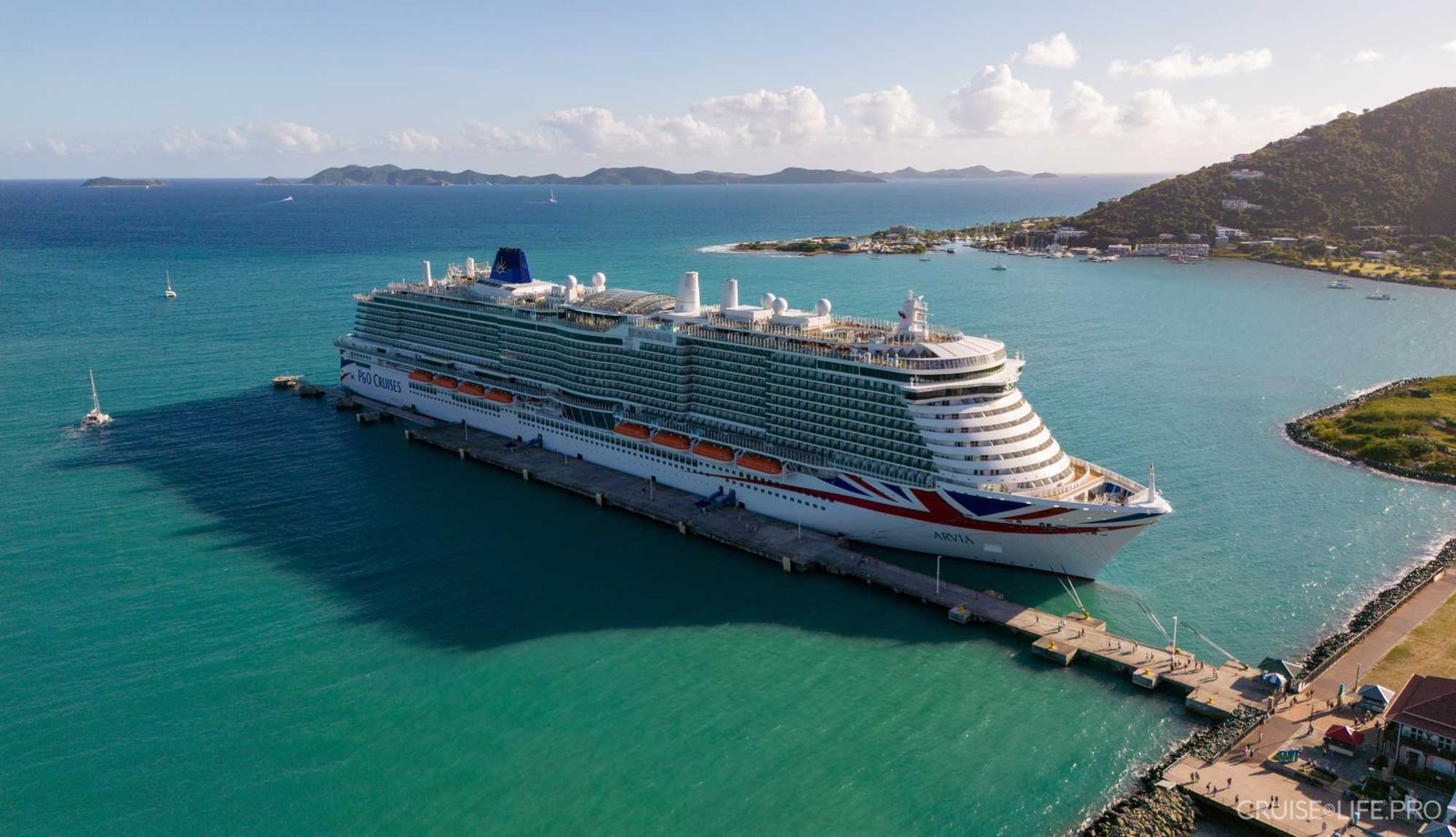 P&O Cruises пропонує до £600 на каюту для круїзів Карибами