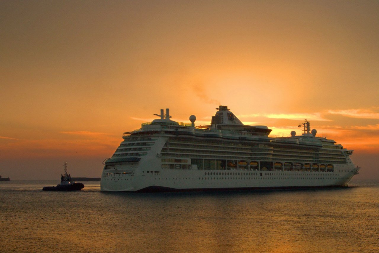 Лайнер тижня: Jewel of the Seas! Круїзи від 688 $/особа!